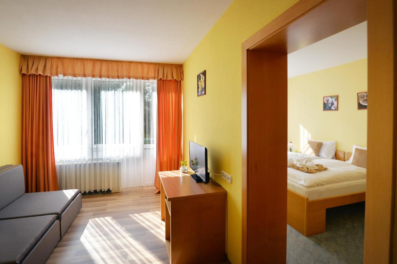Panorama Hotel Noszvaj Exterior photo